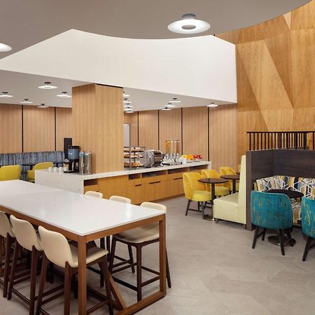 Hampton Inn By Hilton New York Times Square エクステリア 写真